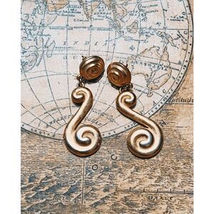 Vintage S Shaped Gold Detail Earrings